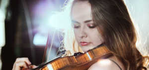 Alexandra Conunova Violinist