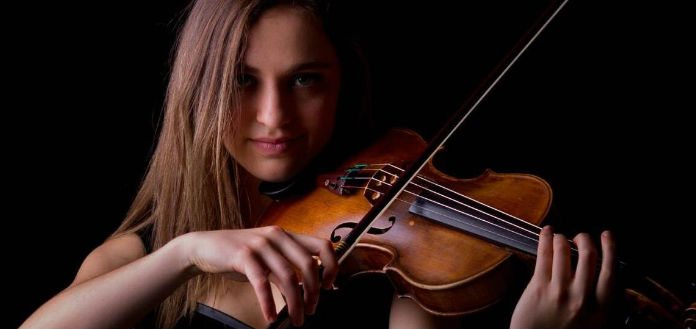 natalia-harvey-violinist