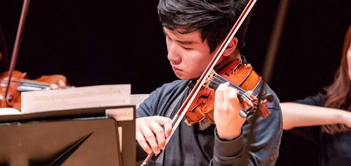Donghyun Kim Seoul International Violin Competition Cover