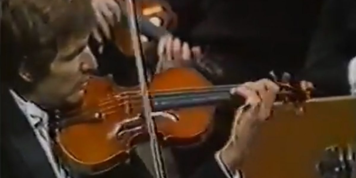 NEW TO YOUTUBE | Uto Ughi - Paganini Violin Concerto No. 1 [1982 ARCHIVAL] - image attachment
