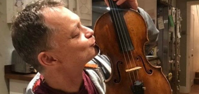 Missing 1709 David Tecchler Violin Returned in London [WOOHOO] - image attachment