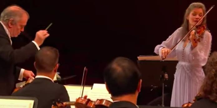 NEW TO YOUTUBE | Violinist Janine Jansen — Mendelssohn Violin Concerto [2020] - image attachment