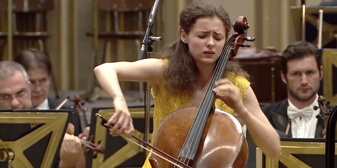 THROWBACK THURSDAY | Anastasia Kobekina, Enescu Competition [2016] - image attachment