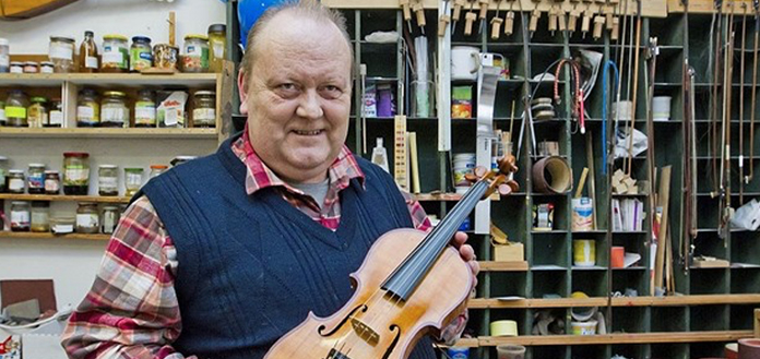 Czech Prison Inmates Make Violins for Schoolchildren - image attachment