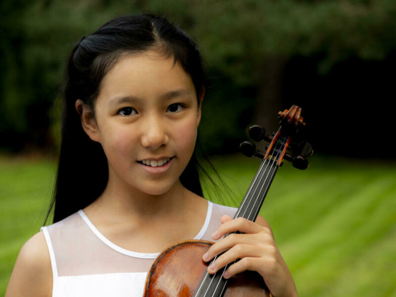 14-Year-Old Violinist Leia Zhu Named London Mozart Players Artist-in-Residence - image attachment
