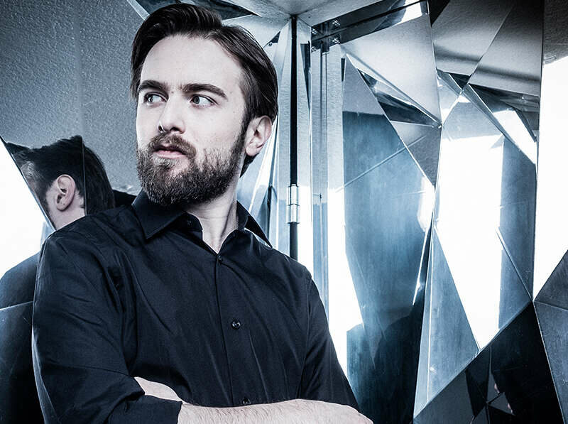 Pianist Daniil Trifonov Postpones Recitals Due to Injury - image attachment